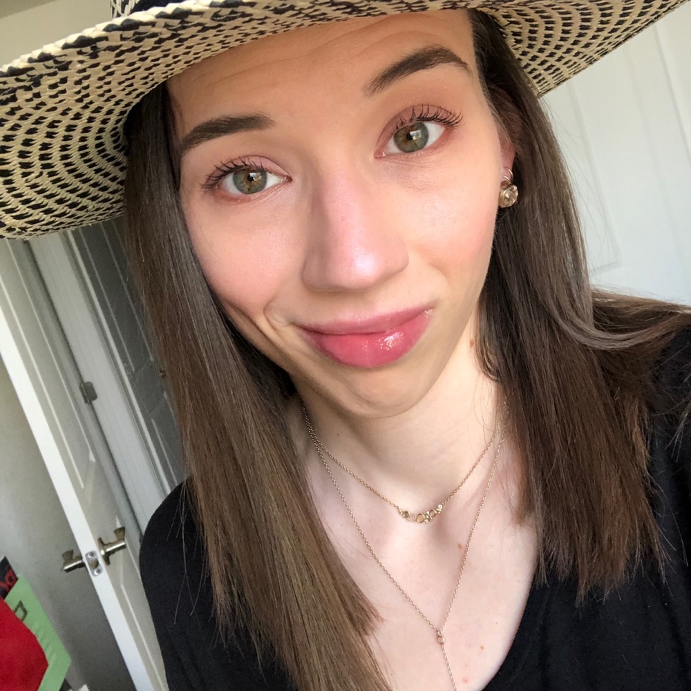 Meet your Posher, Erin